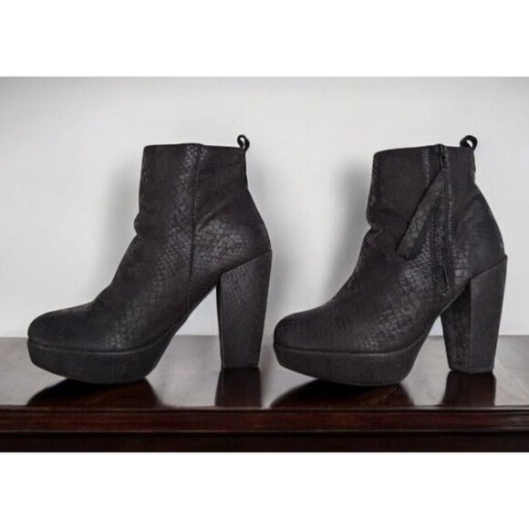 VTG Y2K Womens 8M Black Chunky Heel Ankle Boots Zip Up Gothic Grunge Punk Rock - Picture 2 of 11